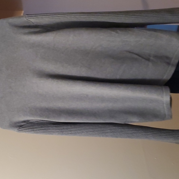 MICHAEL KORs - Picture 3 of 3